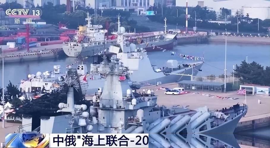 网上现在一刷，到处都是说咱们和北方邻居“空前友好”或者“背靠背”的调子，听着简直
