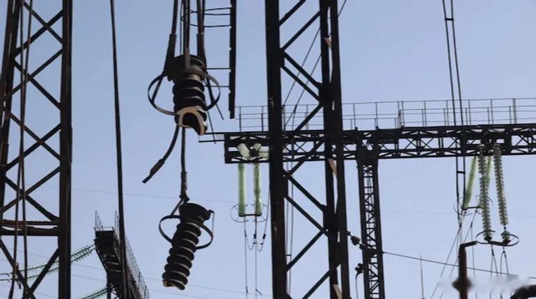 【俄石油行业亏损扩大：国有银行VTB启动“First Oil”破产程序】网页链接