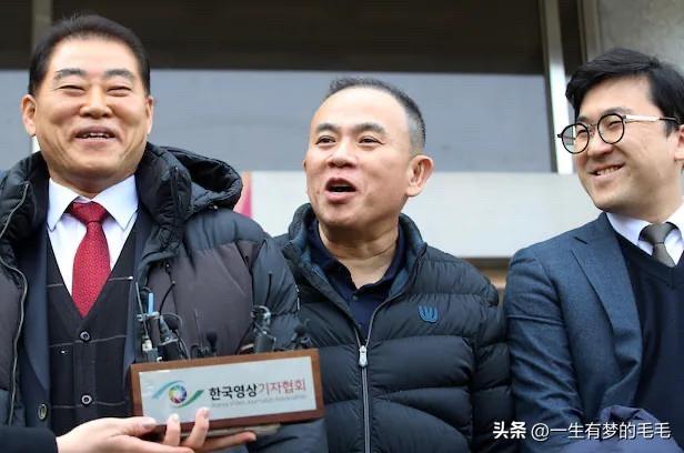 2月5日，韩国与前总统尹锡悦夫妇牵扯的“政治掮客”明泰均与前议员金英善因违反政治