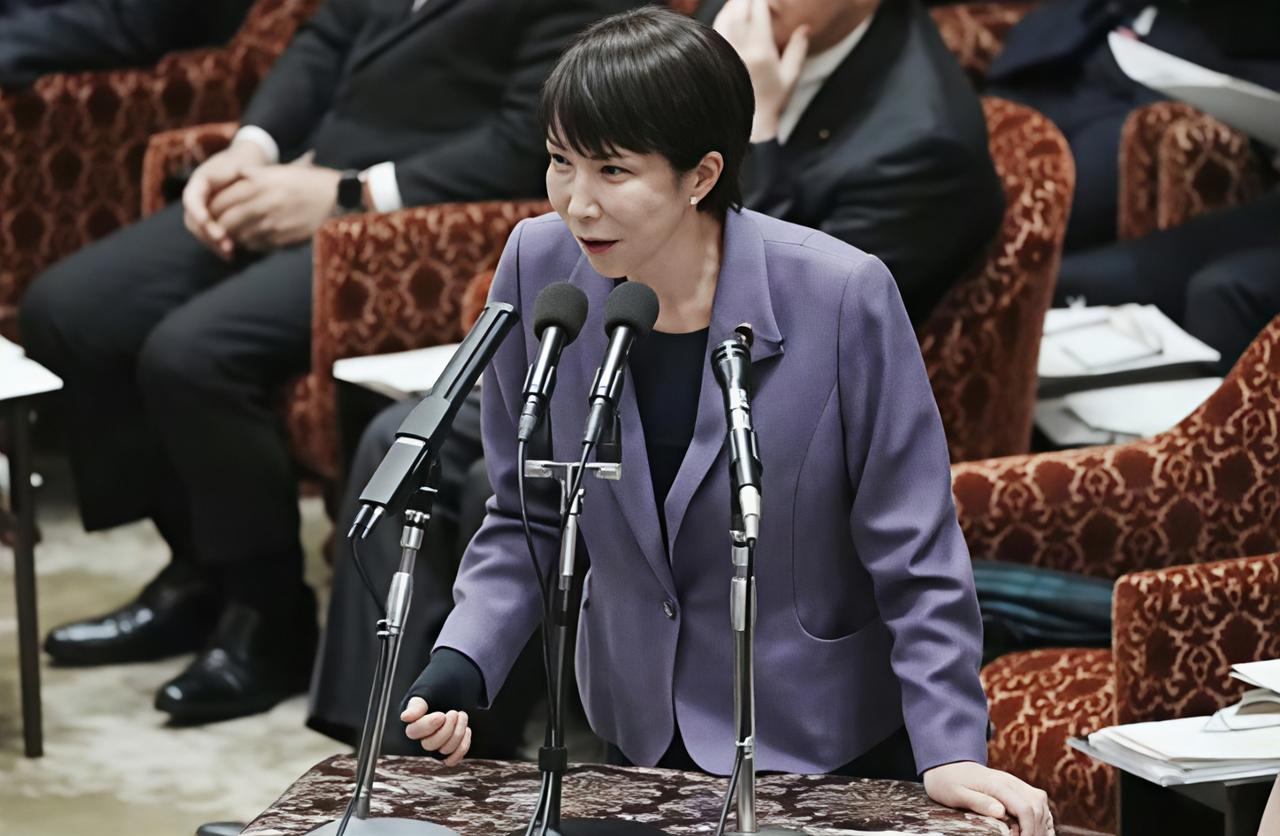 安倍当年埋下伏笔！霍尔木兹一锁，日本就要动武？

中东局势骤然升级，霍尔木兹海峡