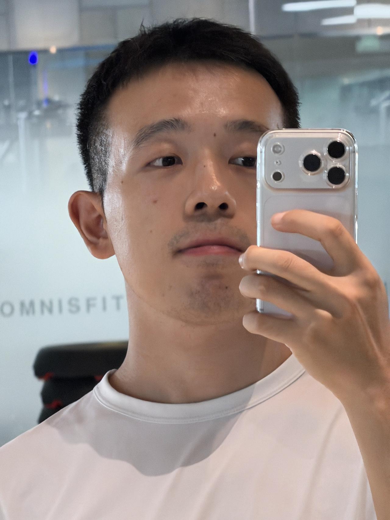 livephoto 介绍一个小哥哥