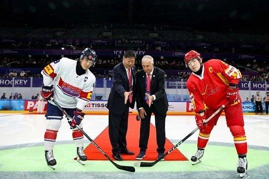 深圳举办国际冰球大赛帅哥云集2026国际冰联男子冰球世锦赛正在深圳火热开赛，多国