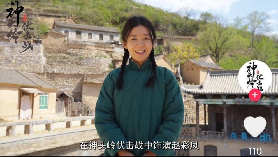 宋伊人新电影已杀青，即将上映

她是站姿问题嘛，老感觉有点罗圈腿，以前是电视剧女