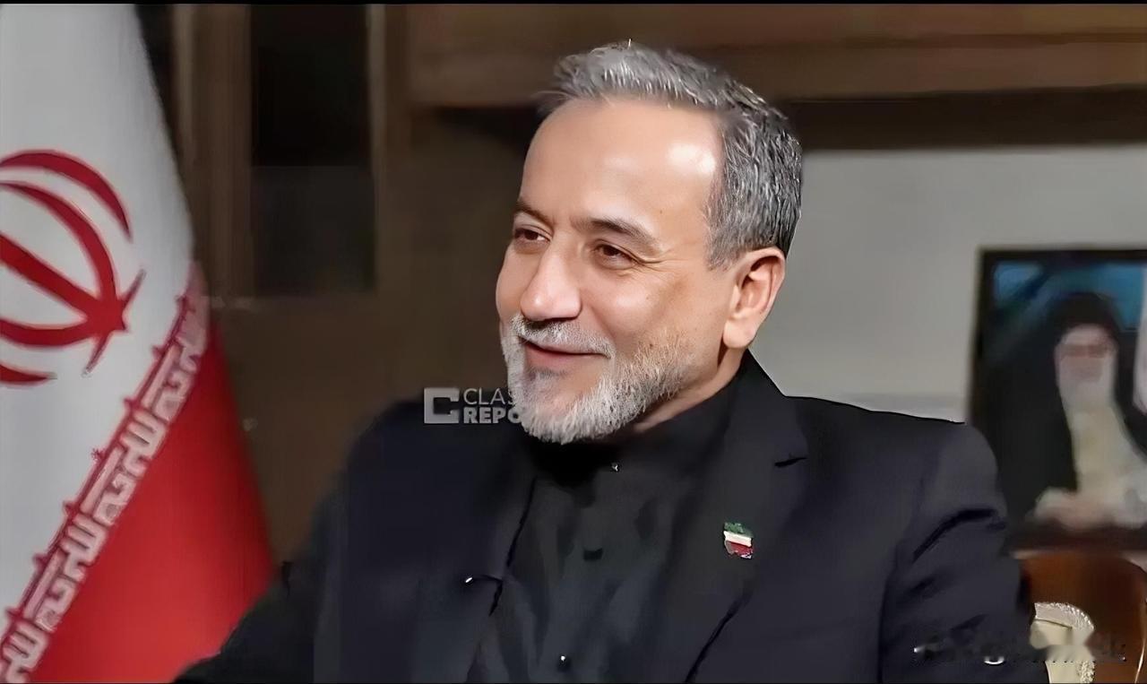 记者:“你可能就是下一个被美以暗杀的对象。”

伊朗外长阿拉格希:“任何人都可能