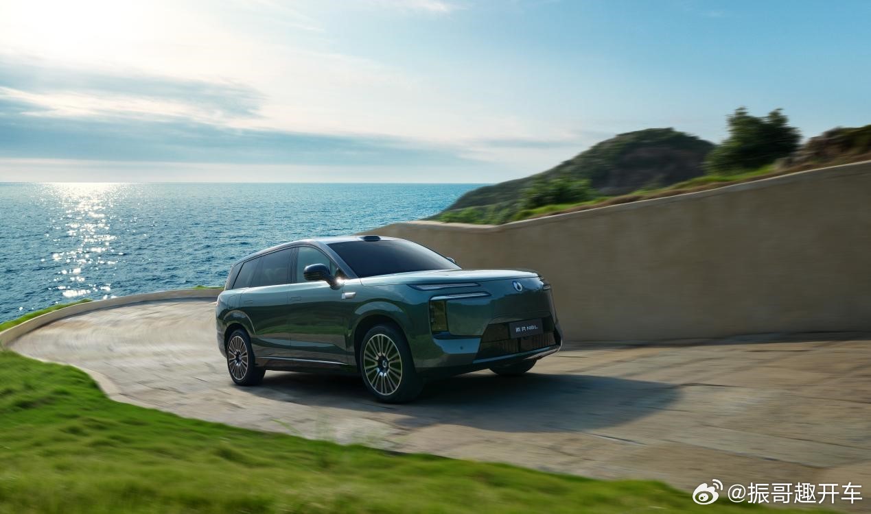 最近“美好出行家”，大六座安全豪华SUV腾势N8L迎来北京区域试驾暨上市活动。作