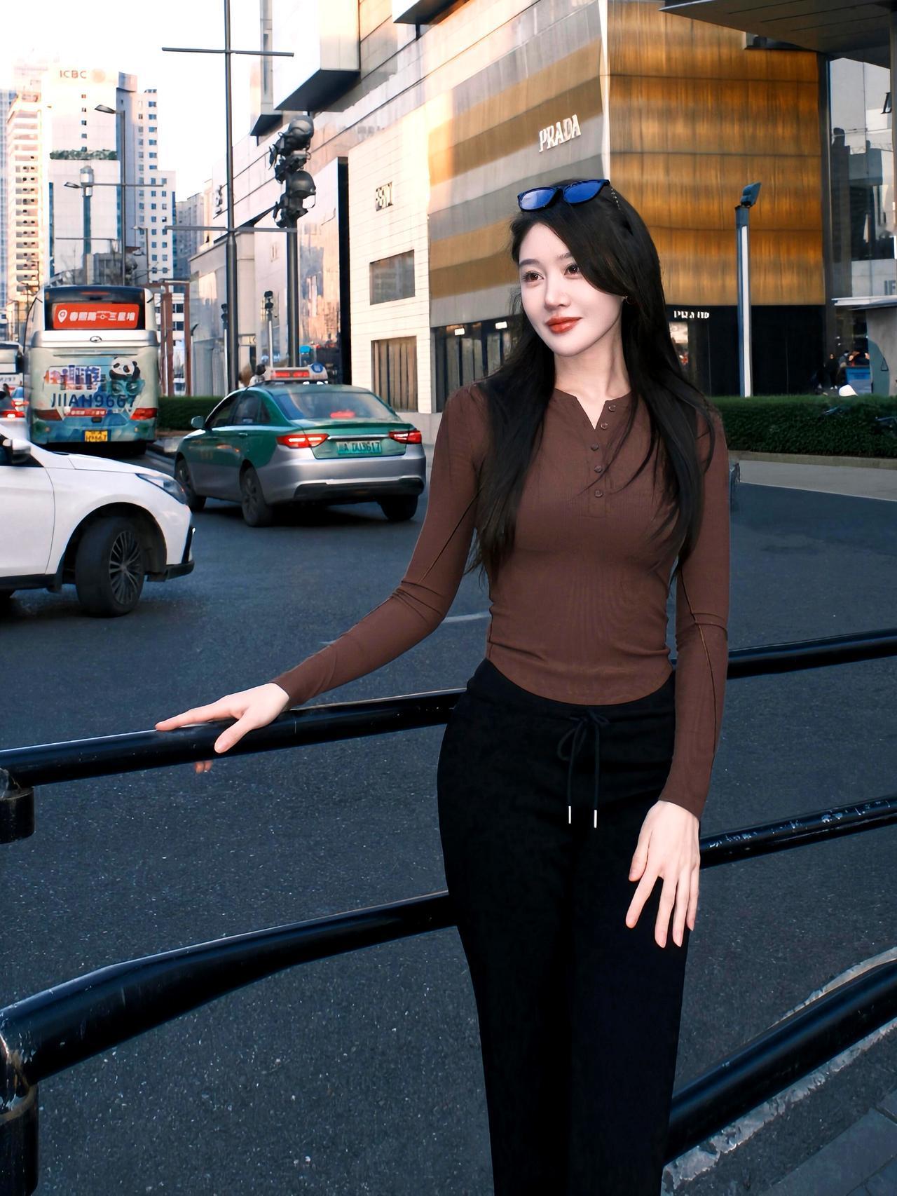 [what]为何现在吃穿不愁，反而还越来越多的人焦虑？

以前的焦虑=活不下去