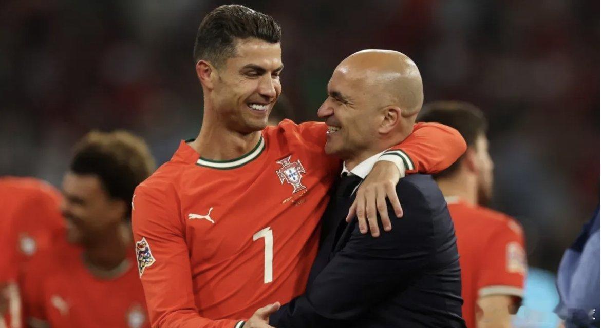 C罗 马丁内斯：“克里斯蒂亚诺·罗纳尔多的持续发挥对我们至关重要。我认为他的秘诀