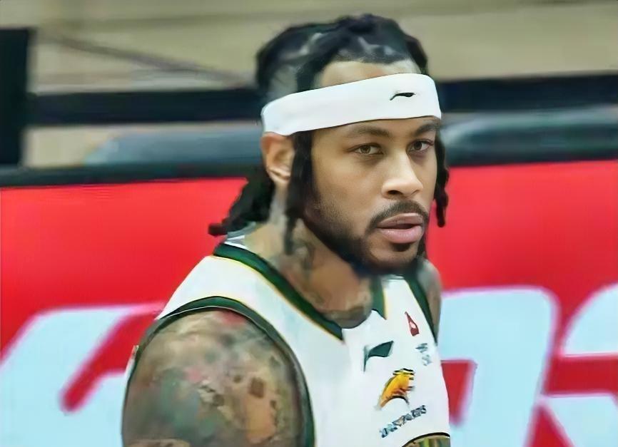 莫兰德应该获得辽篮的全额保障合同吗？按外援到队时间来推算，莫兰德应该获得了辽篮的