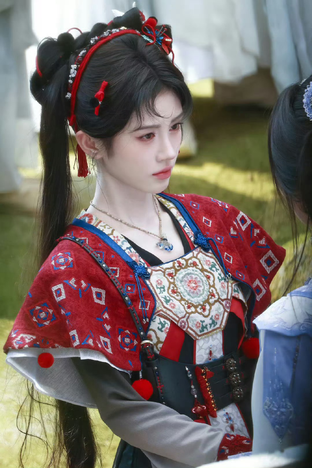 鞠婧祎阿黛造型 阿黛委屈屈[捂嘴哭][捂嘴哭]阿黛不哭 ​​​