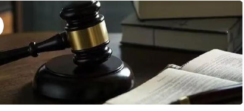 法庭上，别把法官的风险提示，只当成例行公事
 
很多第一次打官司的当事人，对庭审