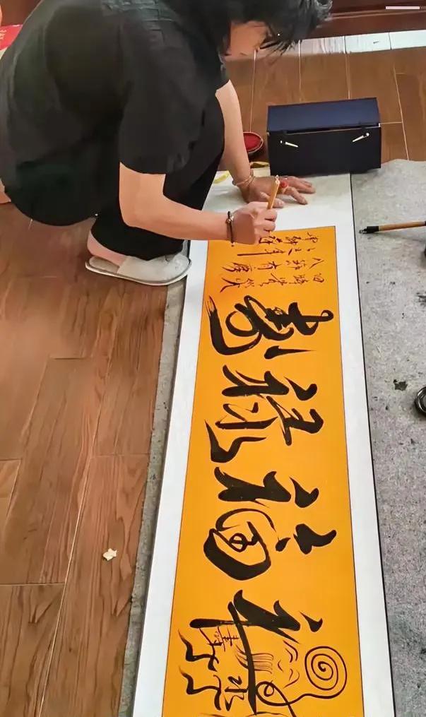 曾聊荣的字到底值不值钱？收藏价值高不高？