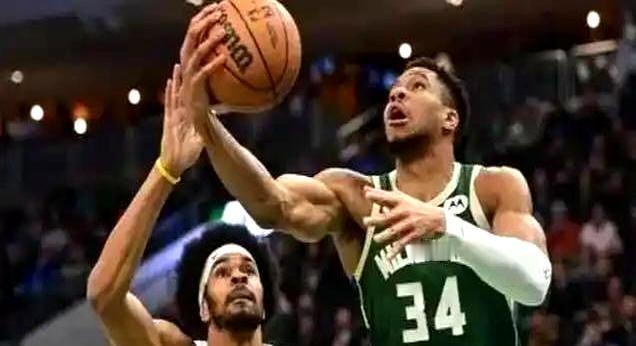 哈登拇指骨折，拒休战要带伤打
 
换做是你，拇指骨折刚确诊，就敢说要继续打比赛吗