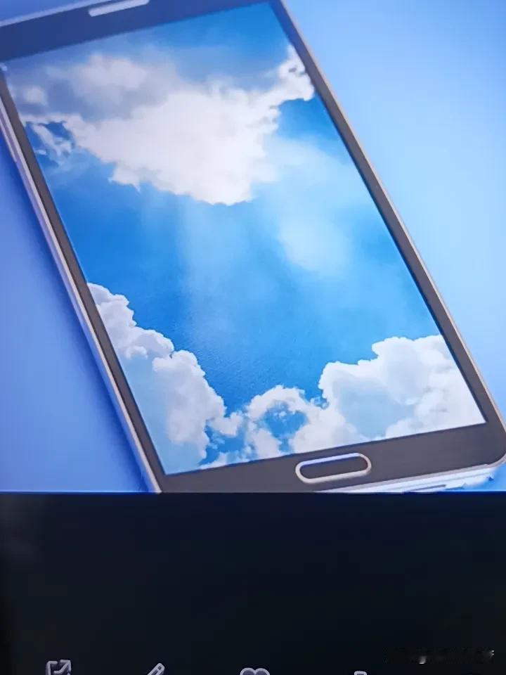 我认为约定规则。
人手一机，机不可失，孩子也如此。不过，孩子们是学习的时候，玩手