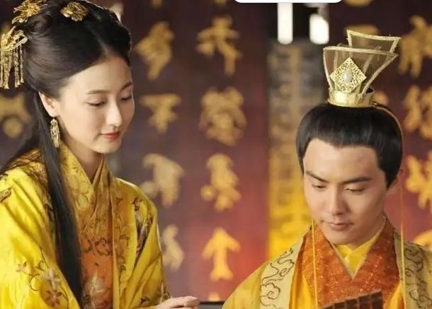 古代教太子行房事的宫女，完事之后去了哪？她们的去向基本就三条路...
 
太子到