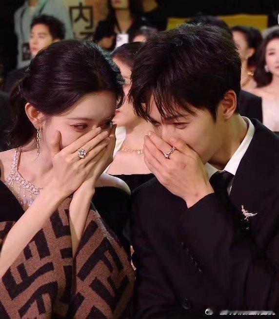 孟子义李昀锐连续三年坐一起 Kswl  豹豹猫猫 