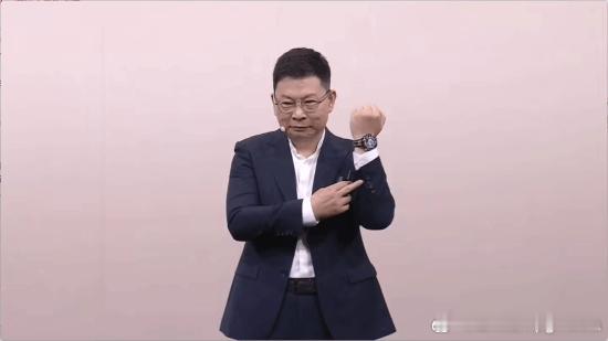 24999元 华为 WATCH ULTIMATE DESIGN 非凡大师手表新增