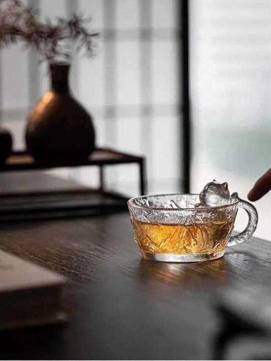 醒世箴言：执念为锁心为牢，守心自渡方得安宁
 
《醒世三论·明心赋》
一论破执念