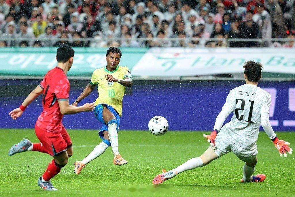 韩国0比5巴西 巴西在亚洲大放异彩🇧🇷🏟️ 卡洛·安切洛蒂的球队在首尔以5