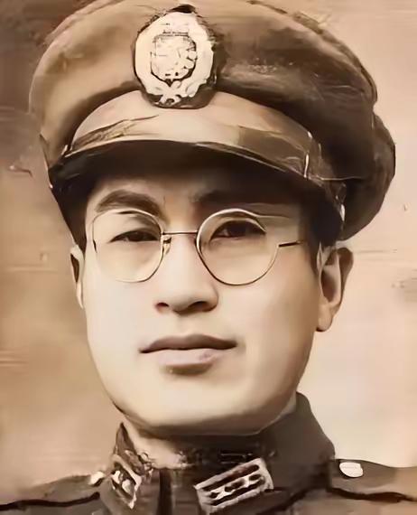 1951年，国军中将李延年重获自由，可出狱后，他却发现妻子已经改嫁，副官背叛了他