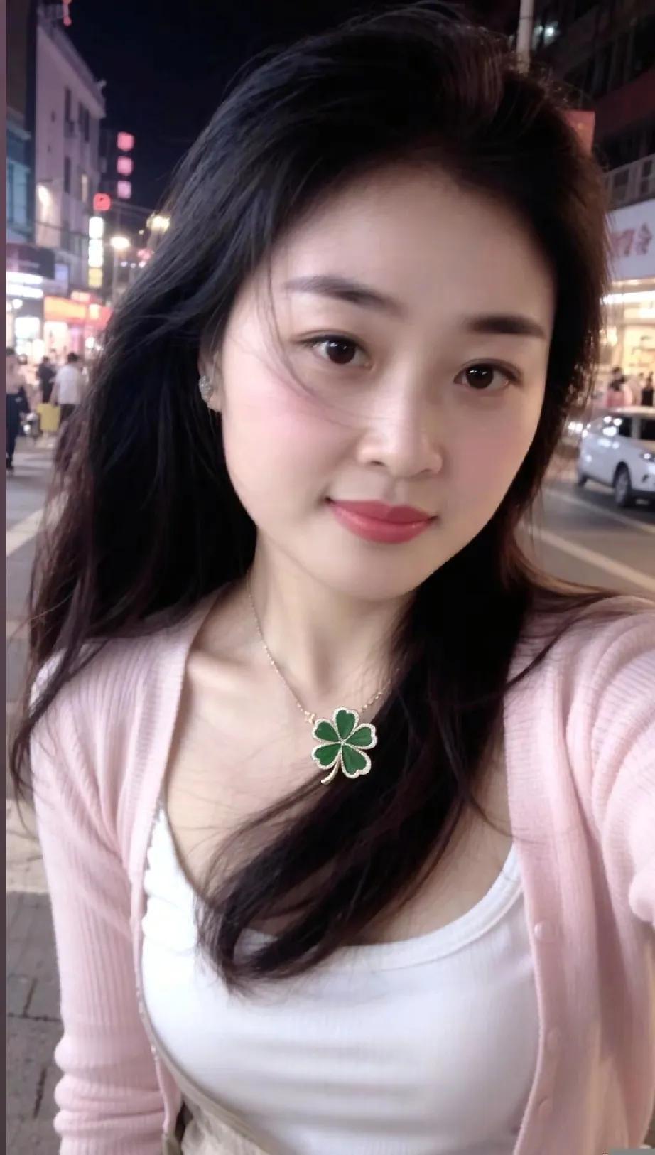 人到中年
你才会醒悟
大家都记住

夫妻要生气
邻居在看戏
没有人愿意你过的比他