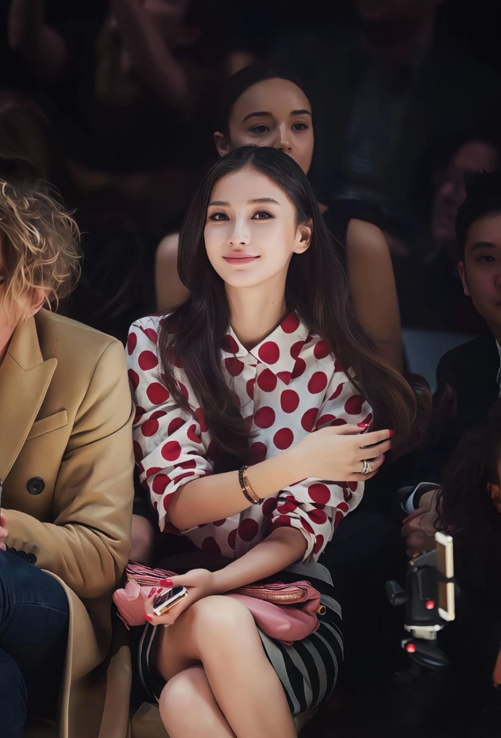 【Angelababy】我有大好未来，多给你这蠢货一个眼神都算你赚大发了cr：颖