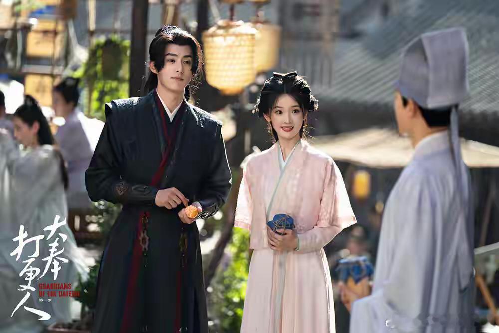 《大奉打更人》号称是《庆余年》2.0，都是大男主在古代大开金手指的故事。《大奉打