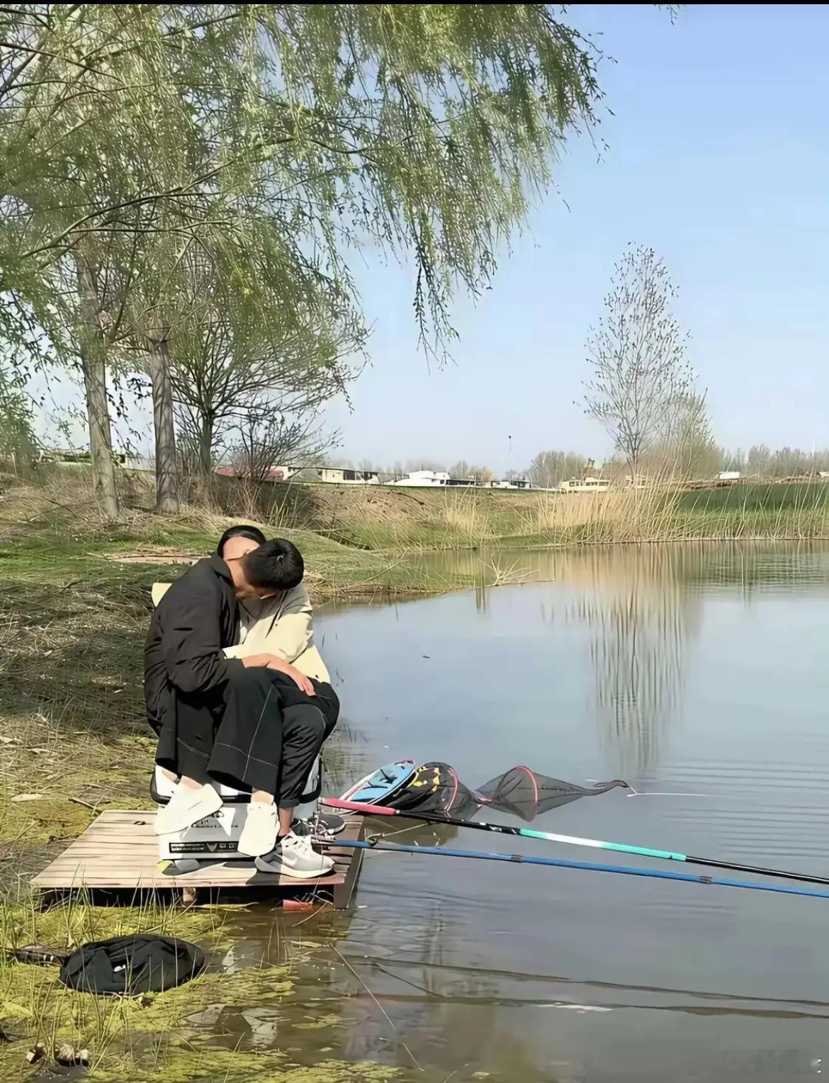 不要怀疑钓鱼人的执着 