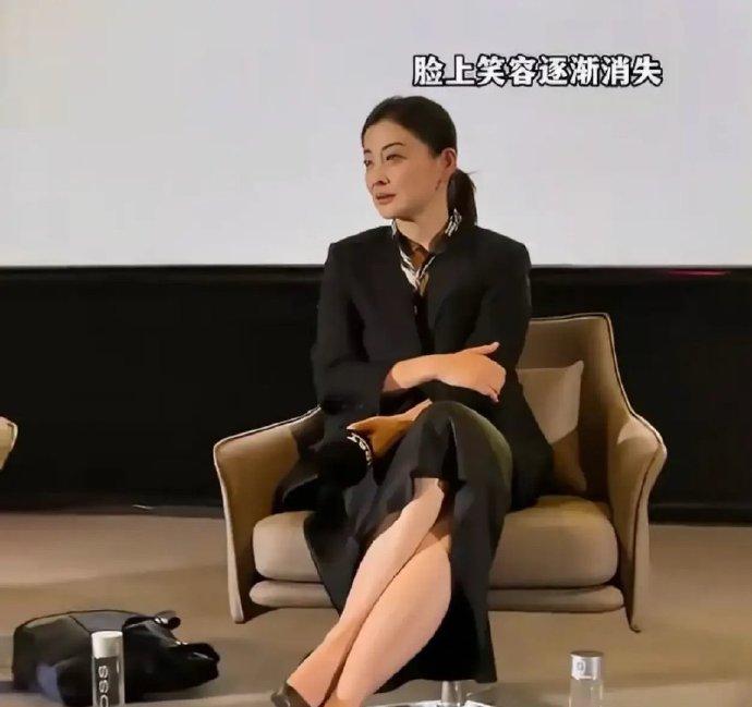 梅婷在影展被一个学生问懵了，笑完背后是个挺普遍的现象。

西宁青年电影展，梅婷当