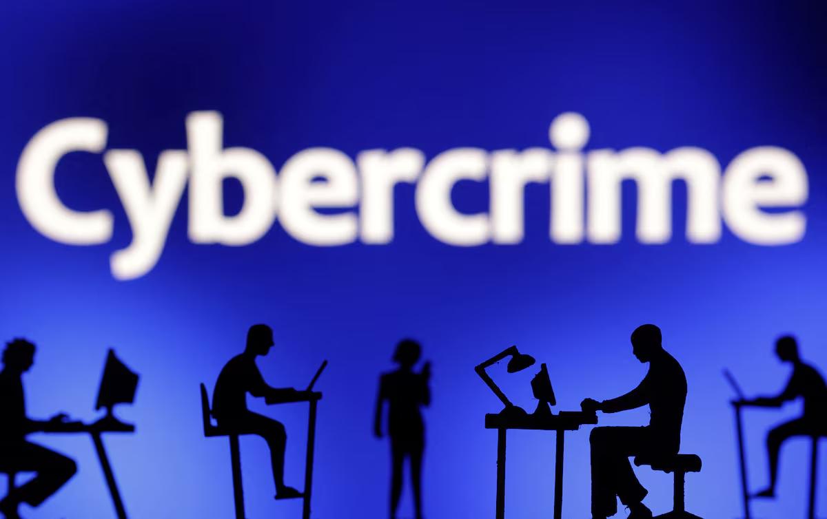 25 岁英国黑客 IntelBroker 落网，实名转账暴露身份

被称为“In