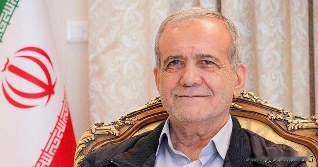 极度可笑的是，伊朗吃肉的时候，对中国防得严严实实，生怕中国占一点便宜，等到被美国