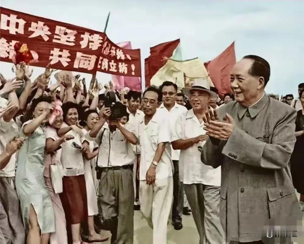 共和国之脊梁，人民的贴心人。