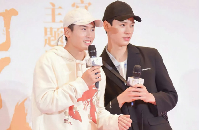 龚俊 cpf 🍊龚俊cpf 1129×0511 | ❤️💙 