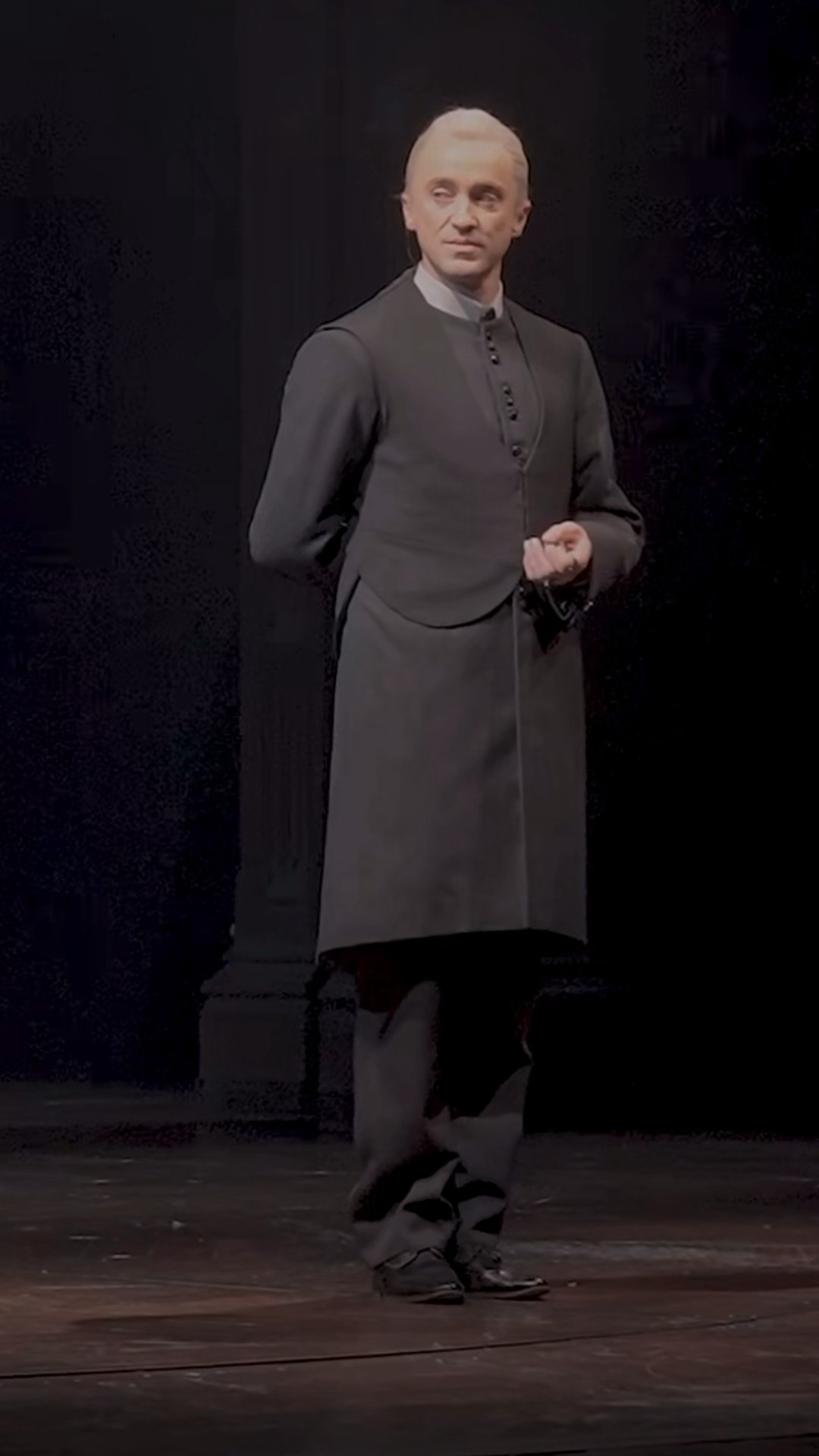 马尔福少爷强势归来台词一出来就知道是Draco回来了 