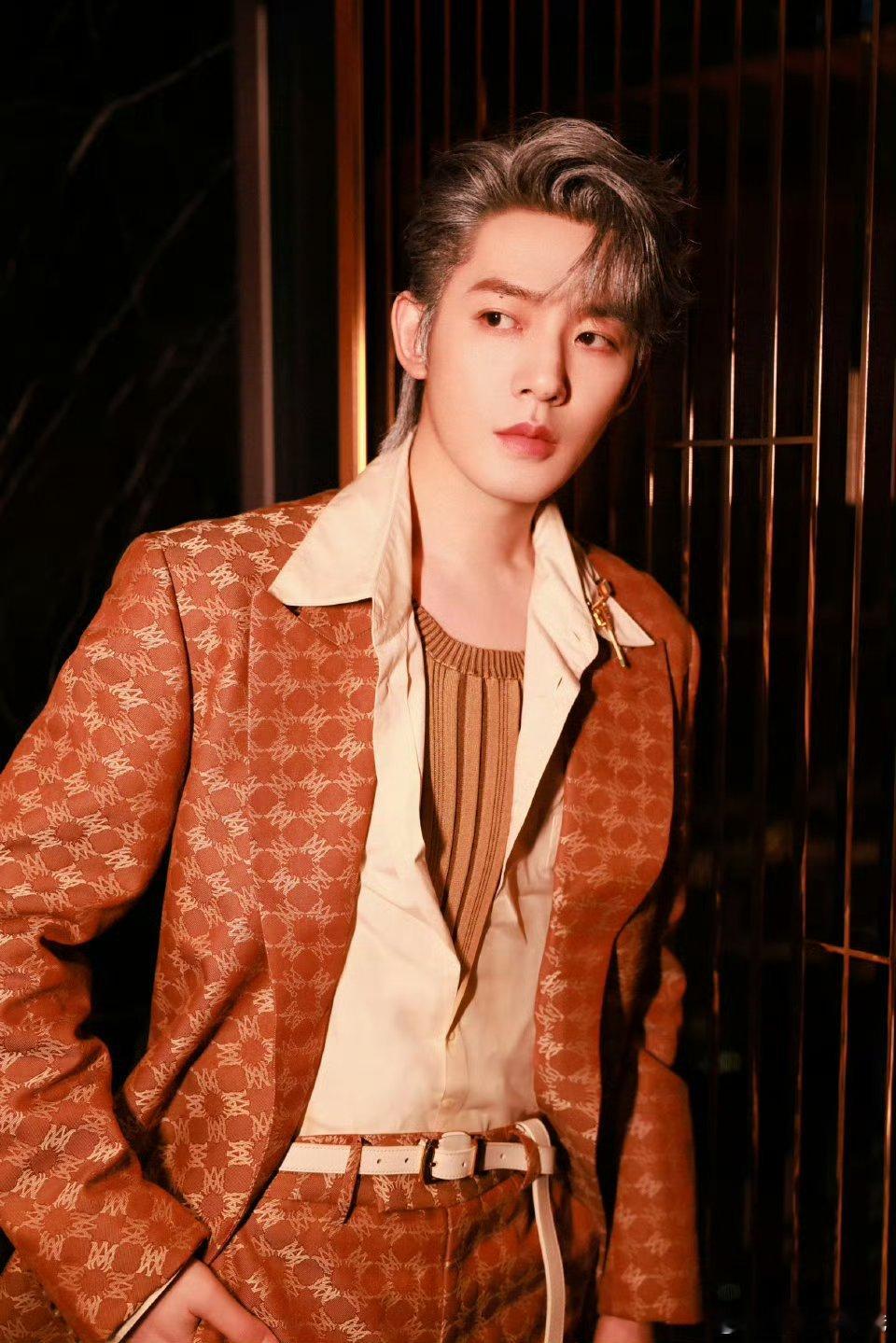 邓为爱奇艺尖叫之夜粉丝和品牌应援🈶，期待邓为闪耀澳门