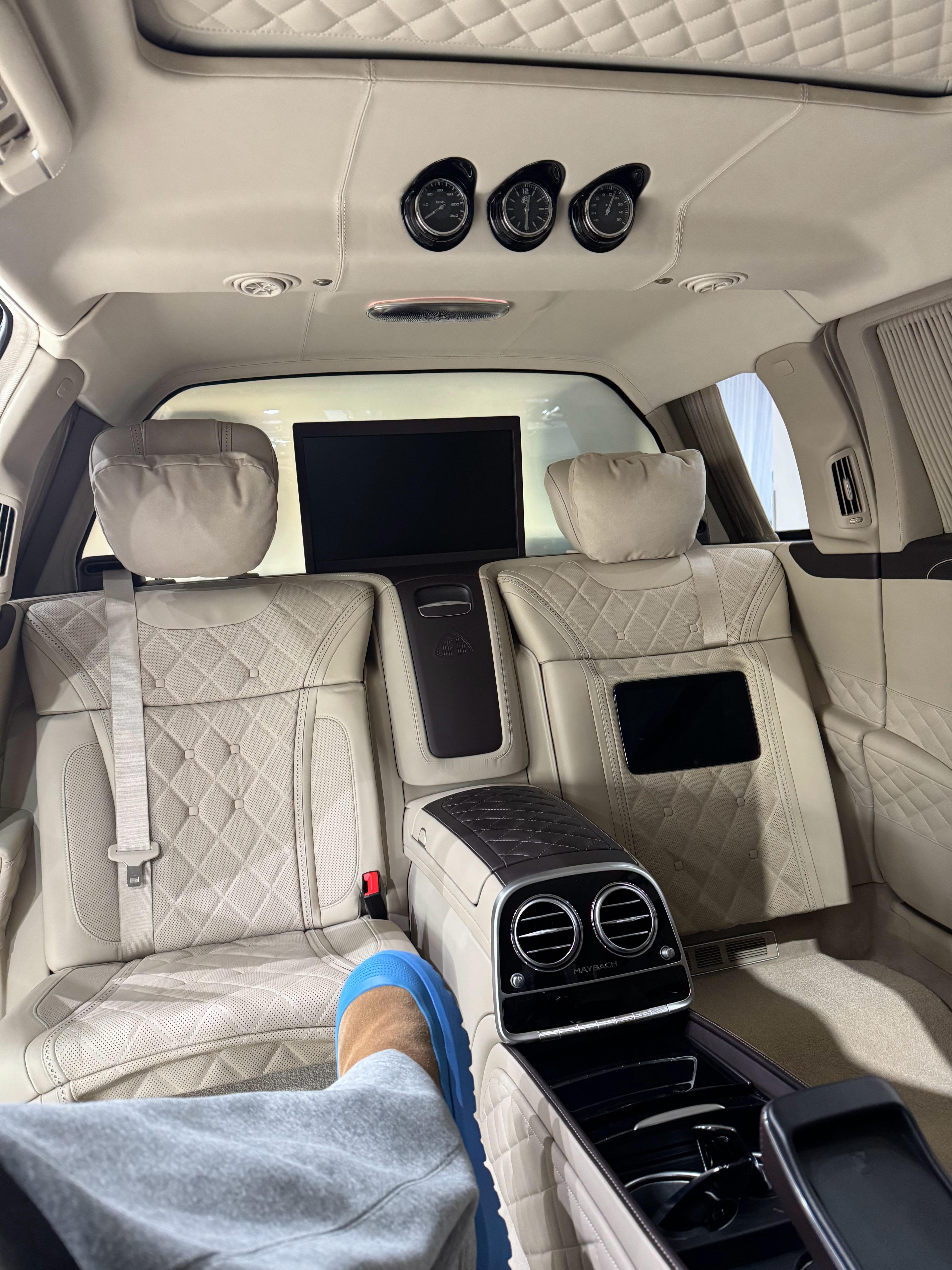 它不一定是村上最贵的奔驰？但它一定是你回村上最长的奔驰！ 连云港·东海