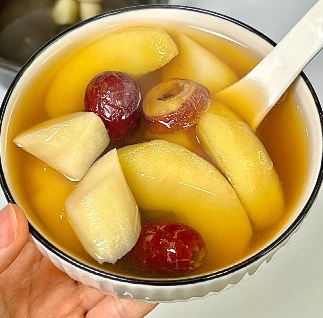 婆婆脾胃弱吃不下饭，我每周炖3次这碗粥，1个月后胃口大开，消化超顺畅！
 
婆婆