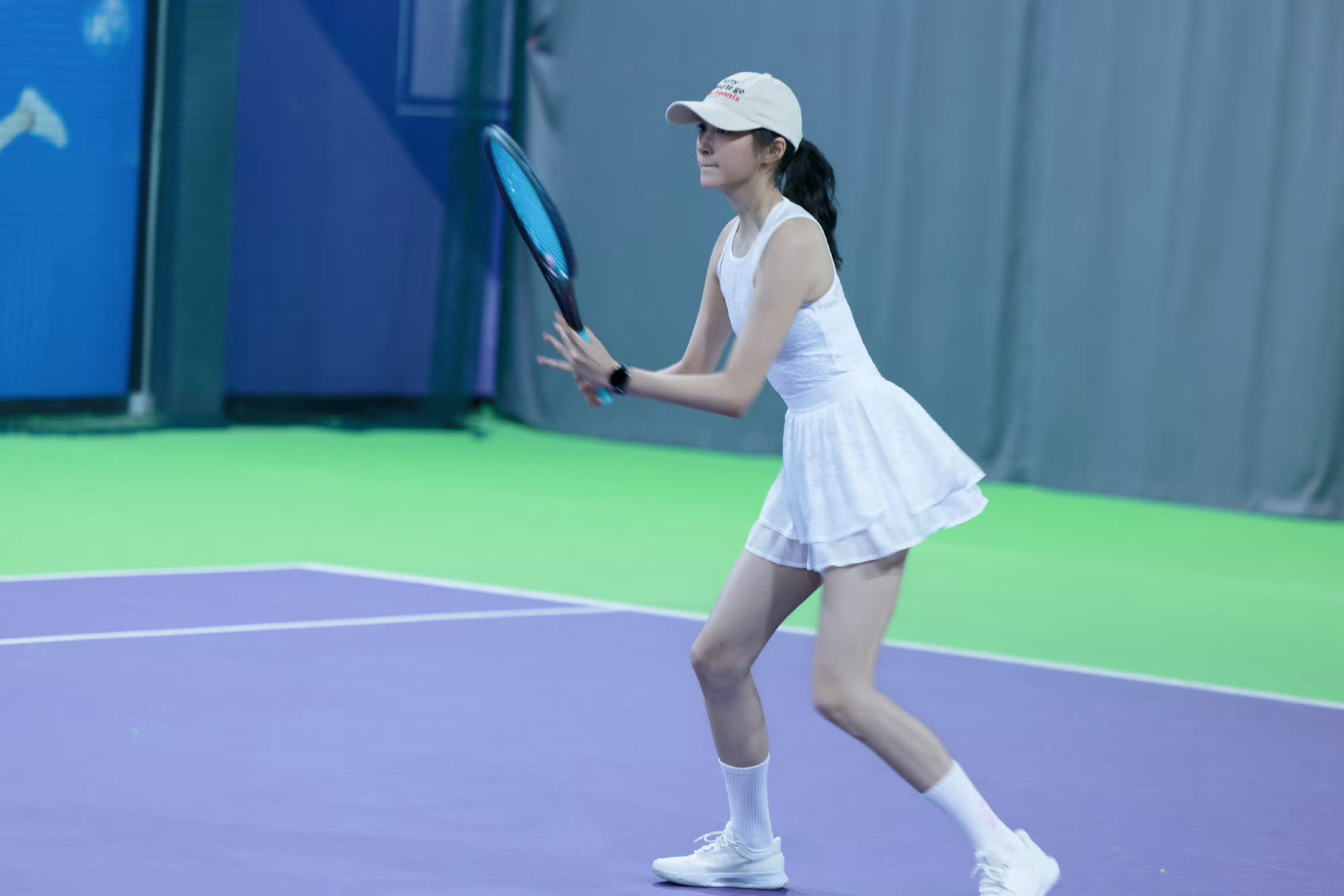 关晓彤  gxt关晓彤红掌 gxt关晓彤孟露莎 “叶会落花会萎但我对你的爱意只会
