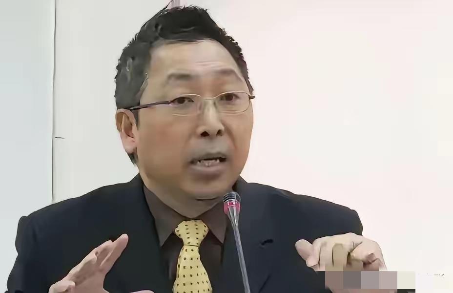 台湾名嘴唐湘龙说：无论中国大陆的军事，经济，科技，多么发达，现在在世界上已经是数