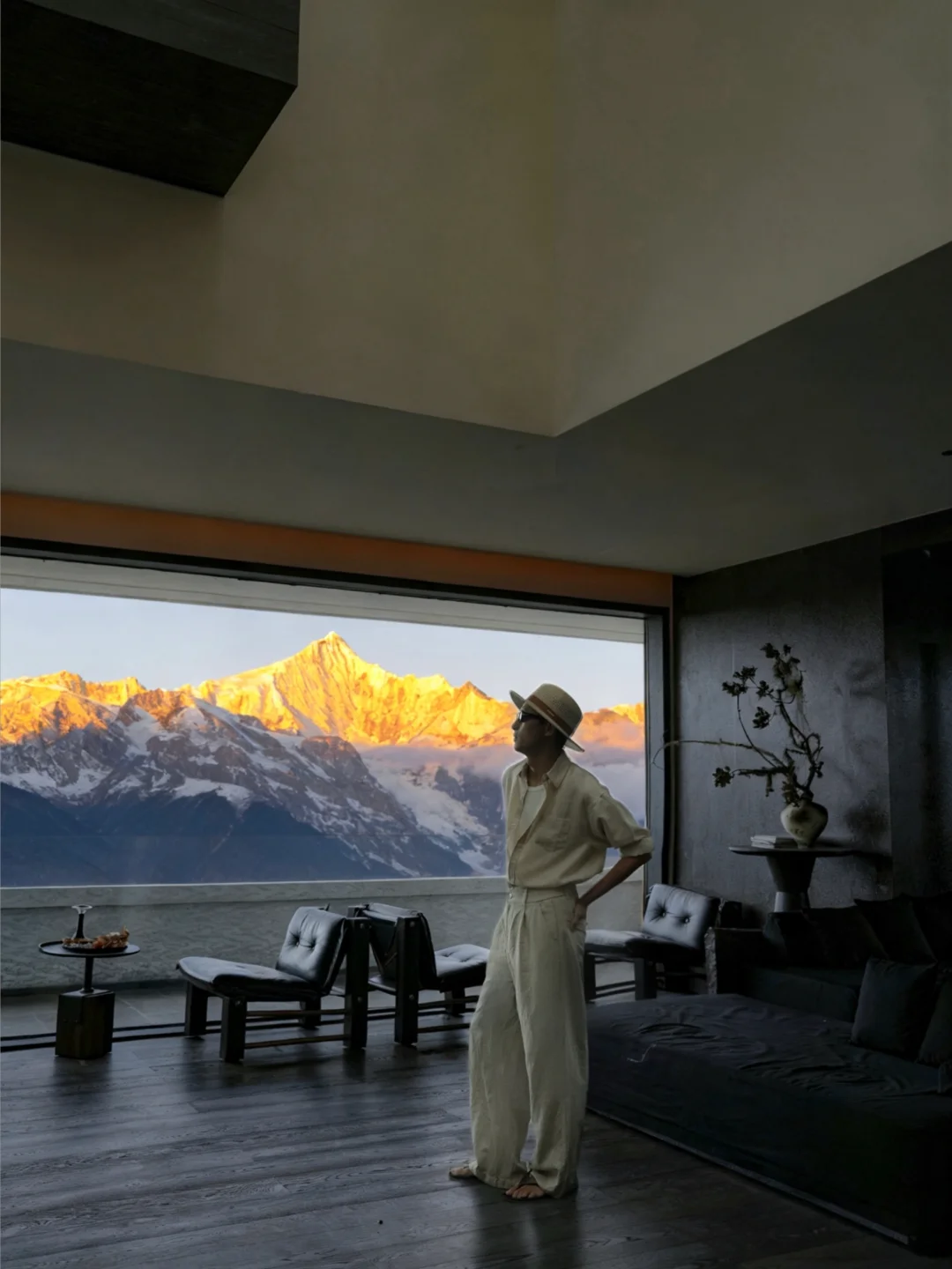 国内野奢天花板｜在泊度与雪山同频呼吸