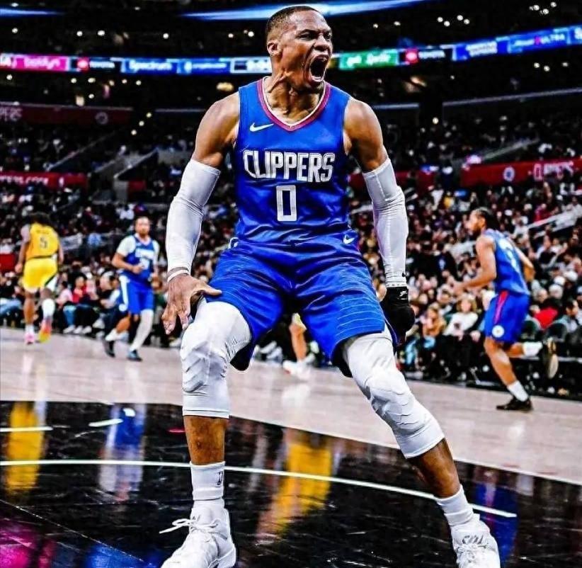 2026 年 3 月，威少在马刺对国王的比赛中送出 10 次助攻，生涯总数达到 