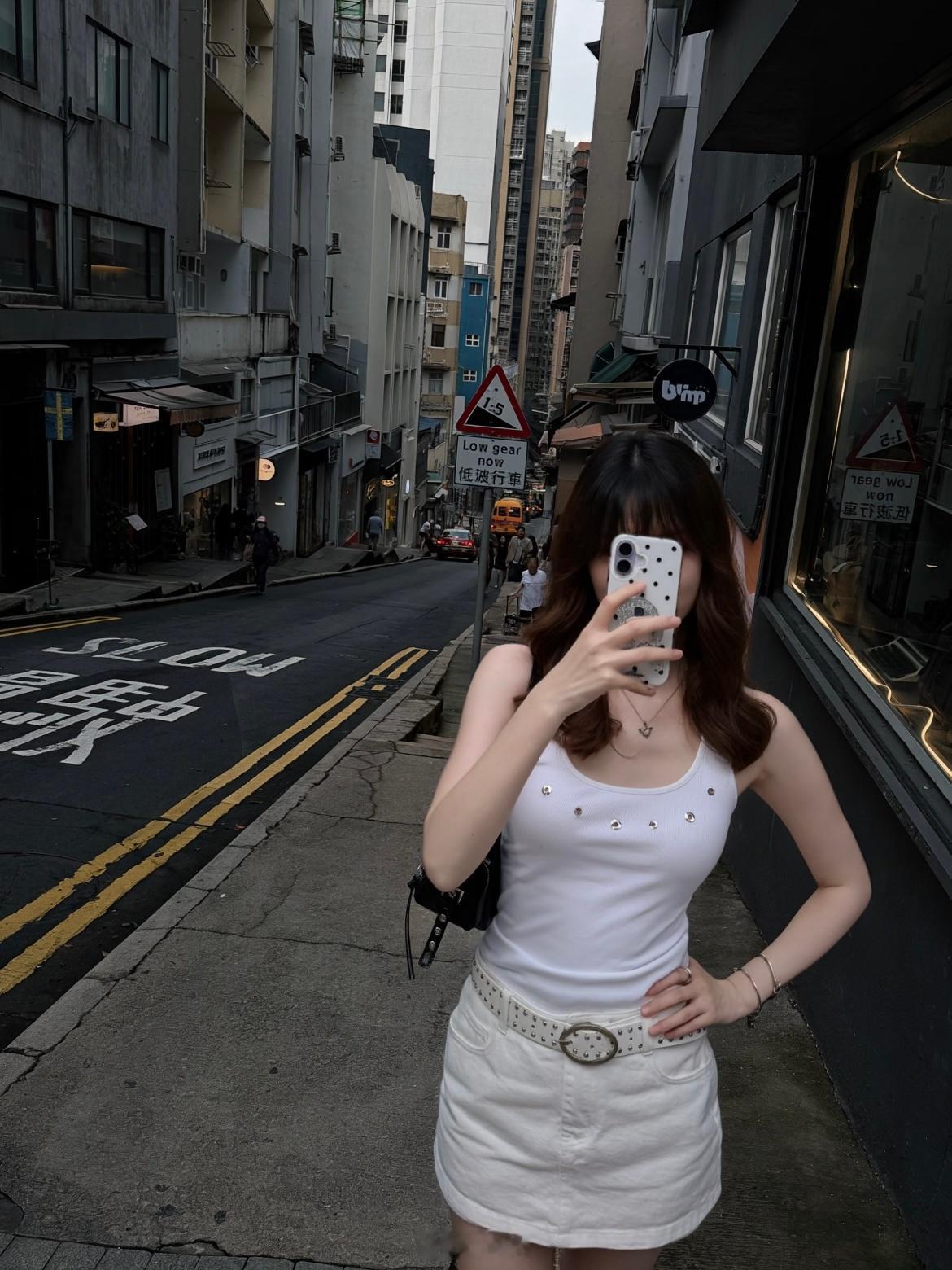 不知道你们每天上网都在看什么内容，反正我每天上网都是为了研究iPhone！ ​​