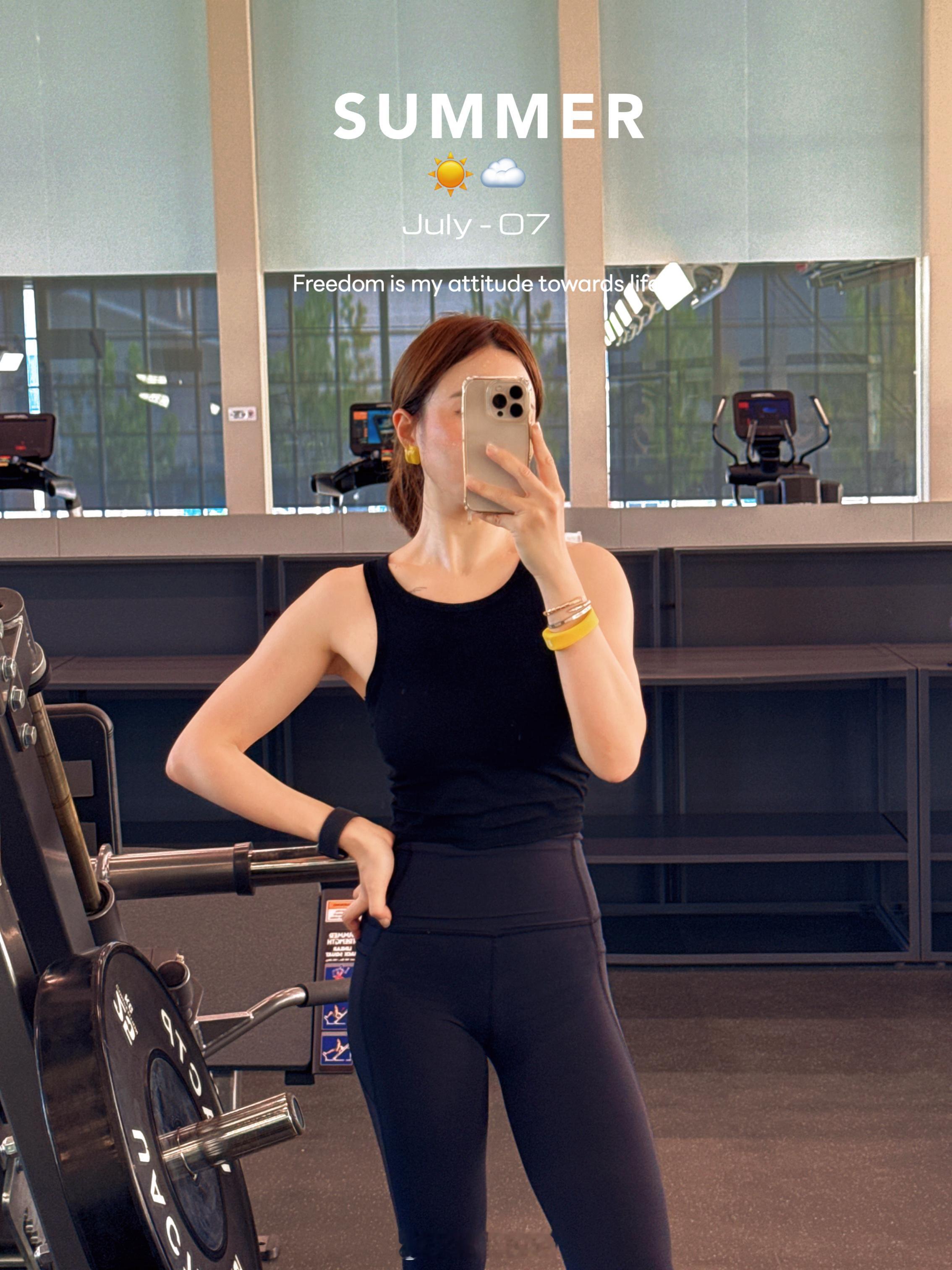 妹妹午睡，姐姐托管的时间就来健身一下🏋️这个健身房可太棒啦！ ​​​