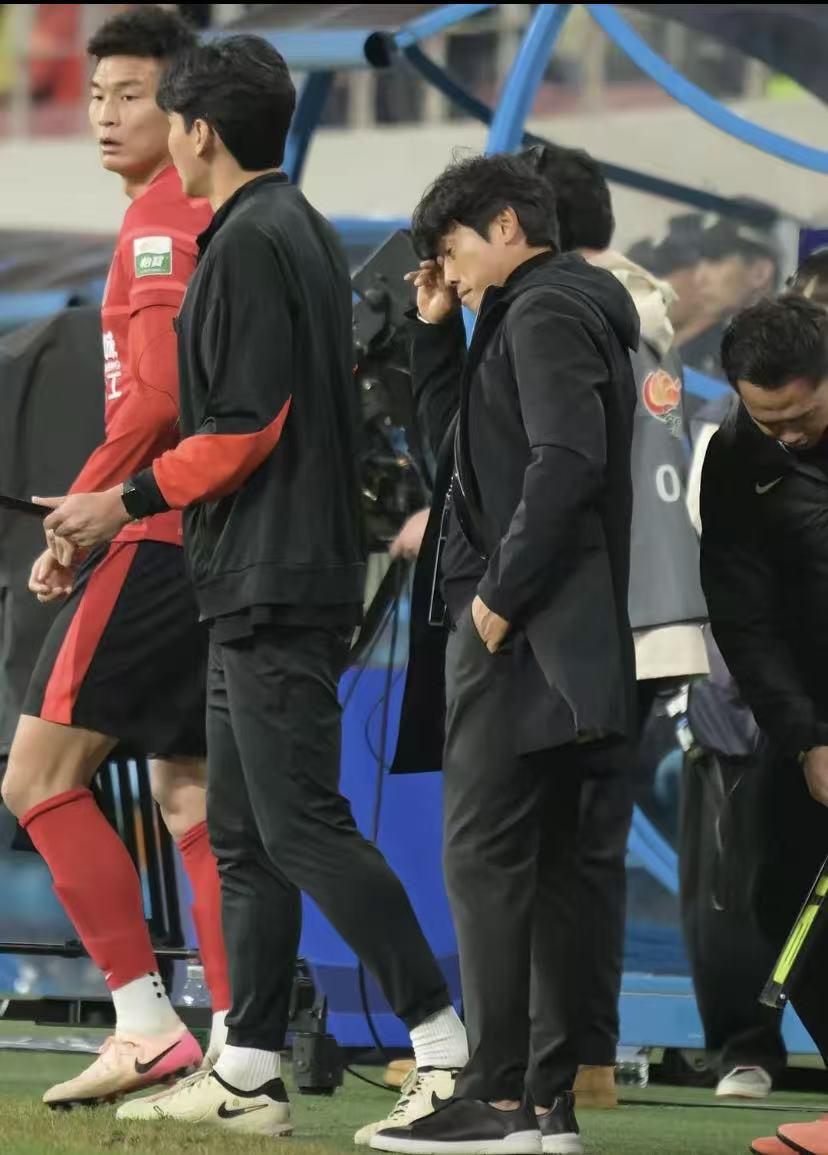 作为蓉城球迷，我心气儿已经没了！可能很多球迷和我一样！所以即便今晚要客战首尔，我