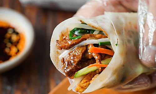 今日立春，教你做一道不用揉面，皮薄肉馅，好吃不长肉的做法！
立春了，大鱼大肉相信