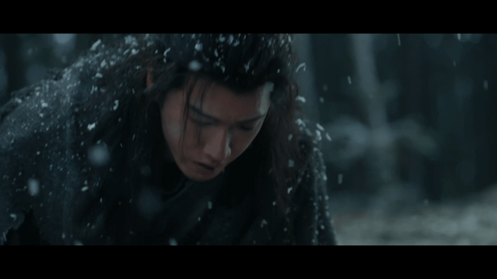 李昀锐这段生理性演技李昀锐演出生理性幻痛 诸葛玥自己痛苦到不行，还是为了救楚乔答