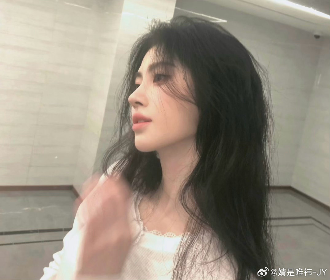 鞠婧祎  jjy鞠婧祎苏绿夏 jjy鞠婧祎万花世界 “生如浮游 祈我永絮”𝓛?