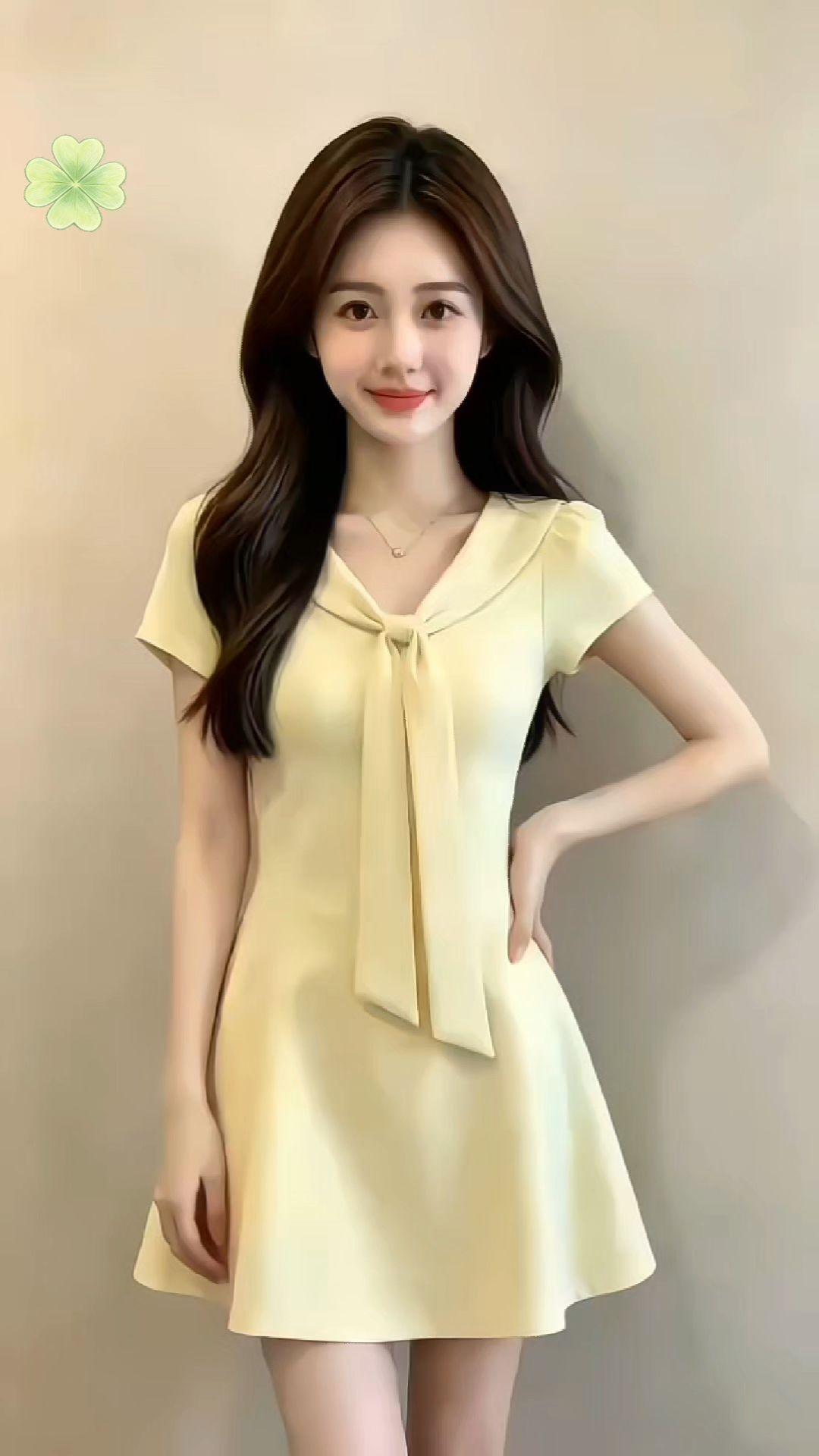 少女感穿搭 女生不费力的夏季穿搭 夏季穿搭公式 连衣裙 夏日浅黄色连衣裙