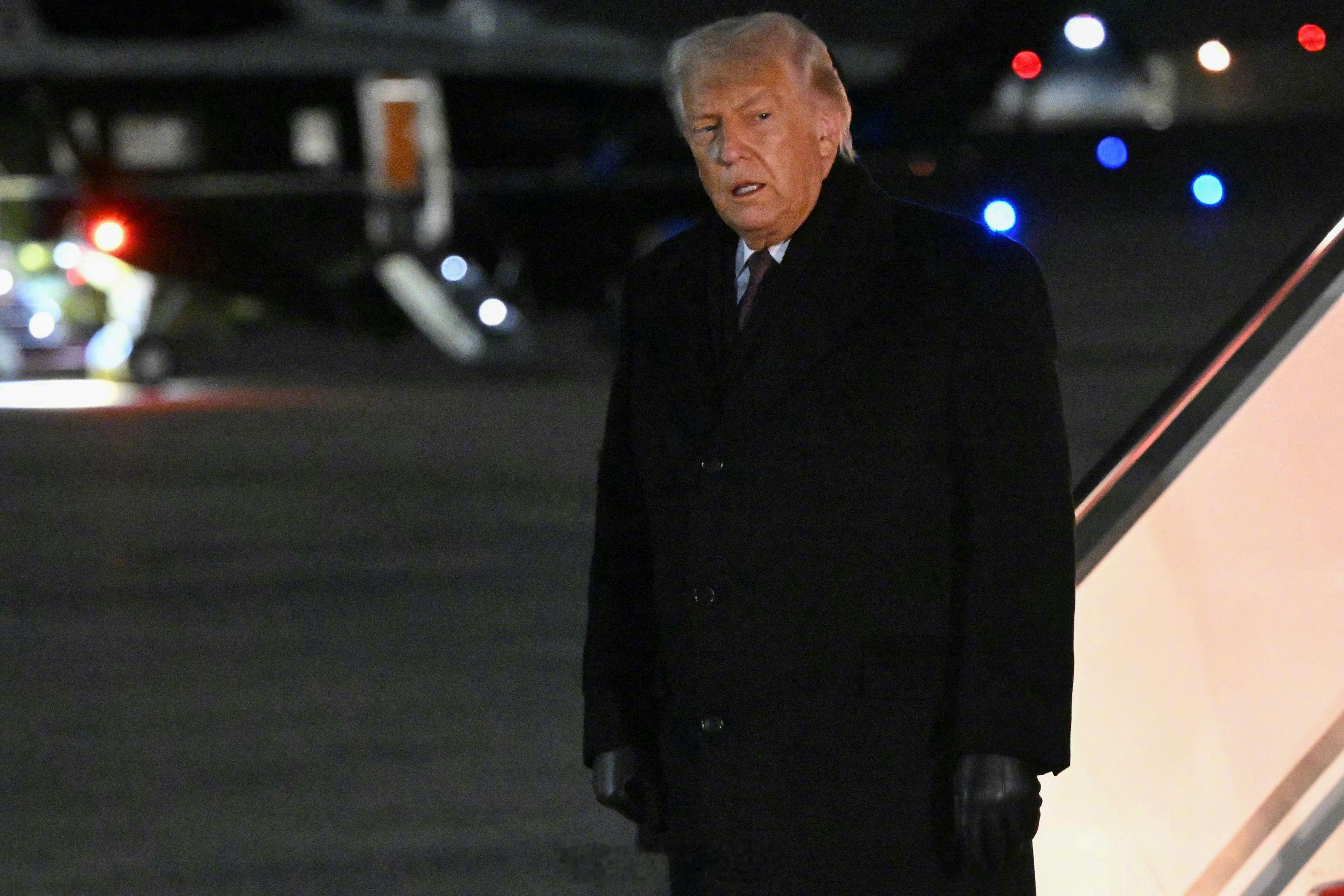 特朗普变卦不想付钱特朗普想得到格陵兰岛但不想付钱【美国突然不想付钱，是因为“买”