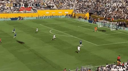 帕尔默：一招鲜吃遍天，八分钟进两球！
世俱杯决赛上半场仅仅30分钟完成梅开二度。