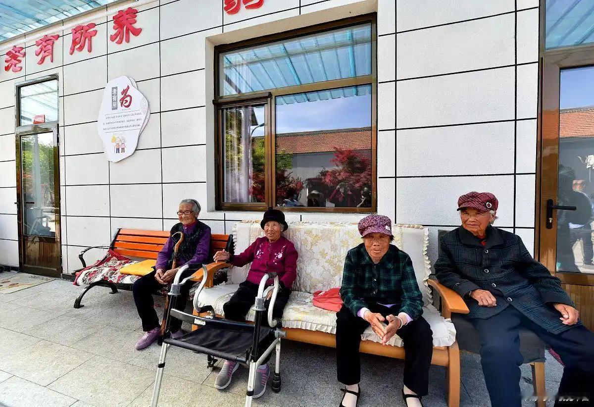 2026 年退休职工养老金还会调整吗？把“特殊工种平均寿命”吵清楚之前，先把这件